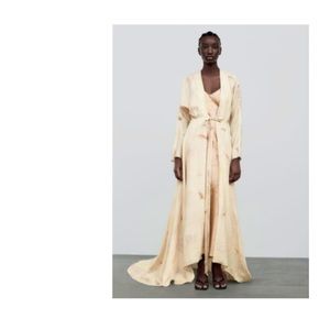 Zara kimono limited edition sold